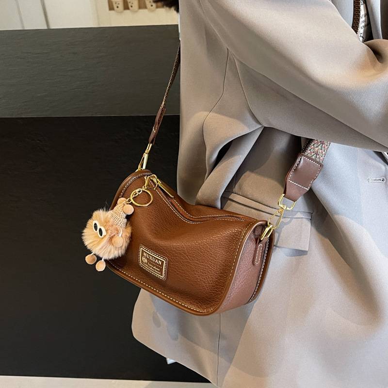 質感軟皮波士頓包